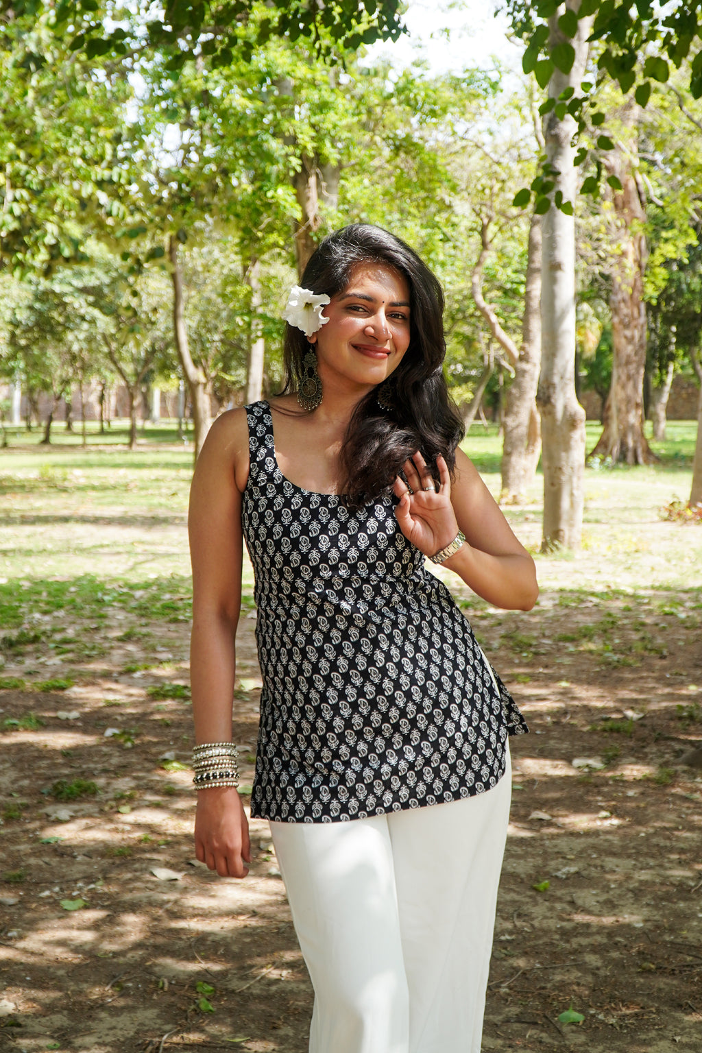 Noor Deep Back Kurti